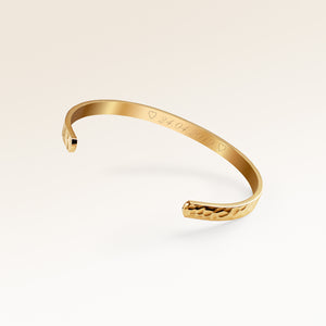 Personalized bangle gold bracelet with space for engraving of text or coordinates